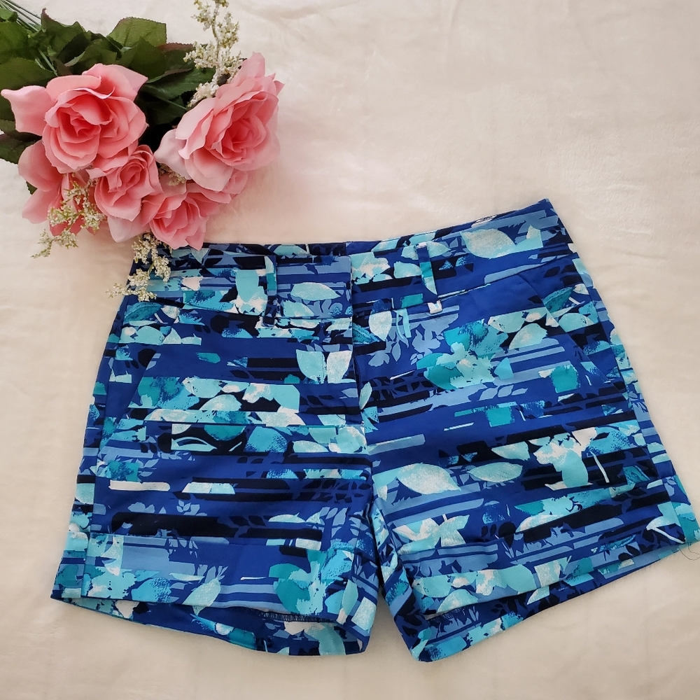 New York & Company Khaki Short